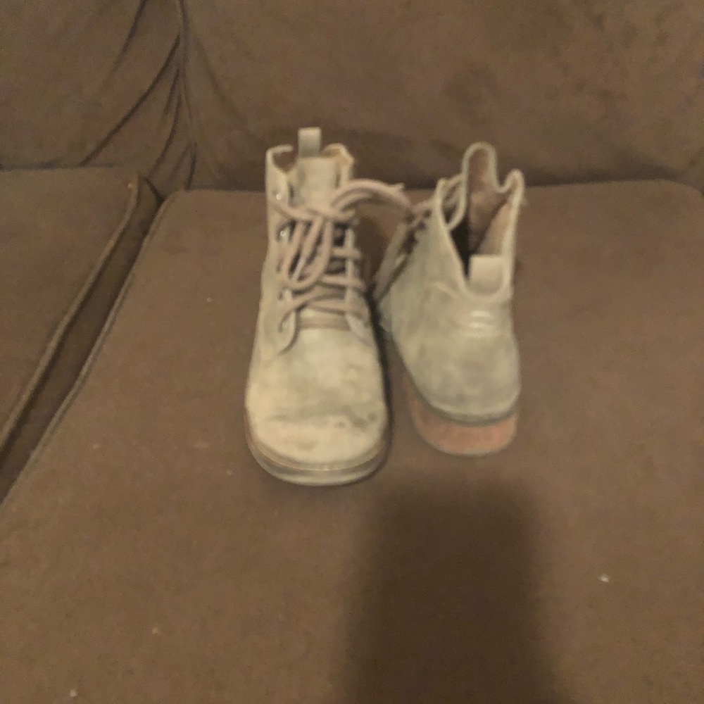 Booties - Picture 2 of 3